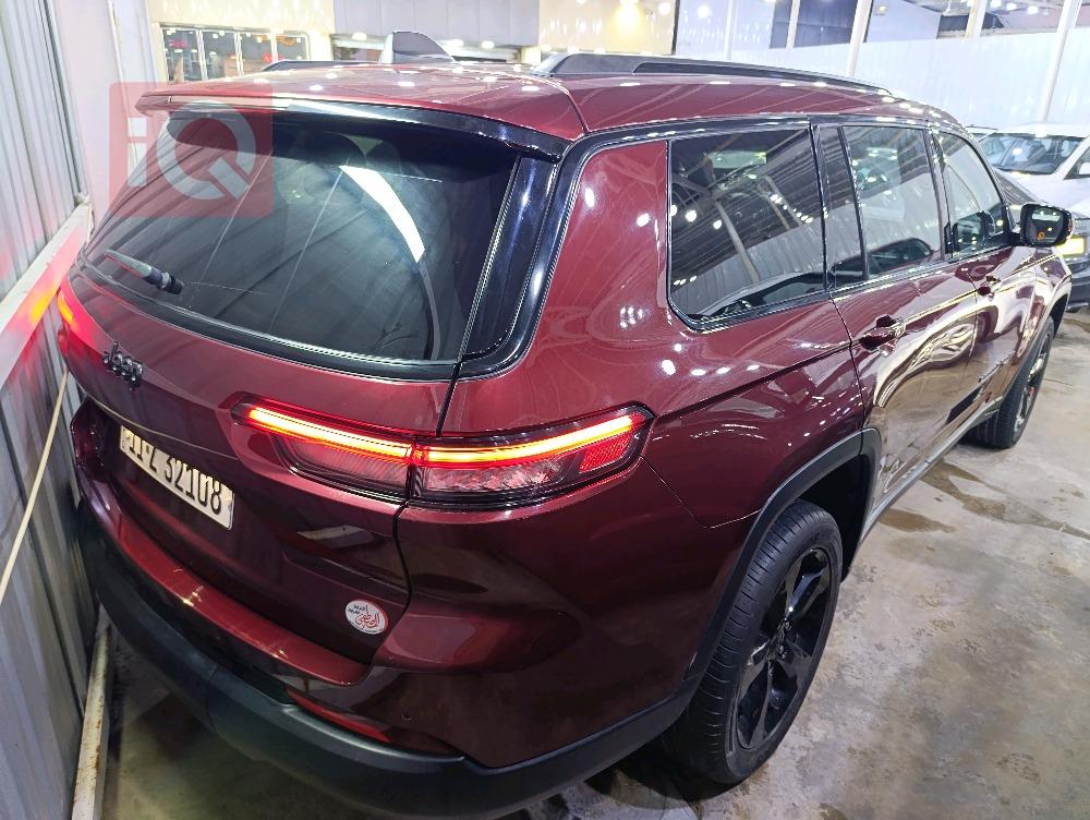 جیپ L گراند شیرۆکی